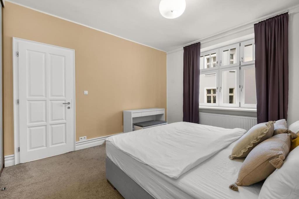 Amazing Cozy In The Centre Apartment